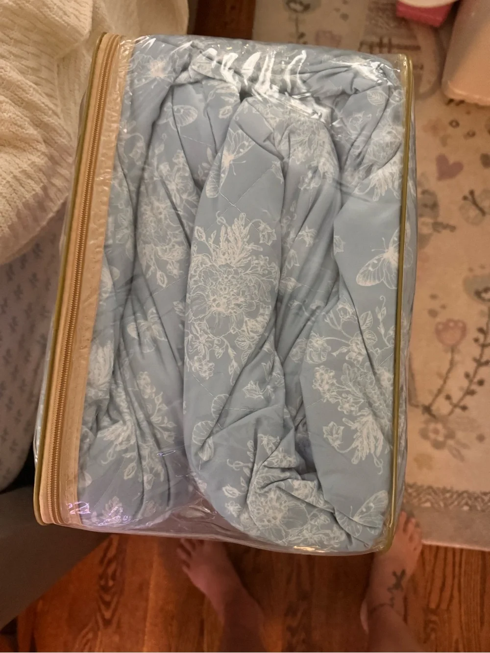 Shavel SKY BLUE Microflannel Heated Blanket with Sherpa Reverse